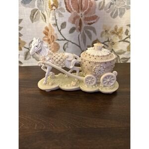 Stunning Casa Elite Cinderella Horse Drawn Coach Trinket Jewelry Box Figurine...